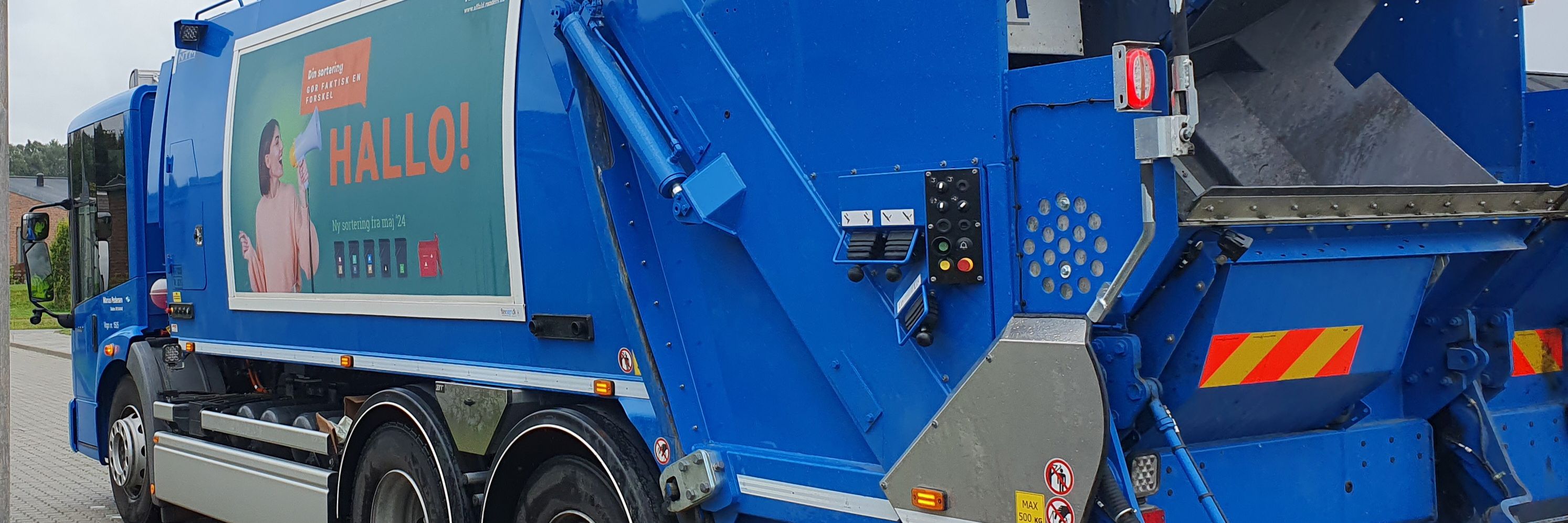 Skraldebil m. 'Hallo' 2024 ny sortering
