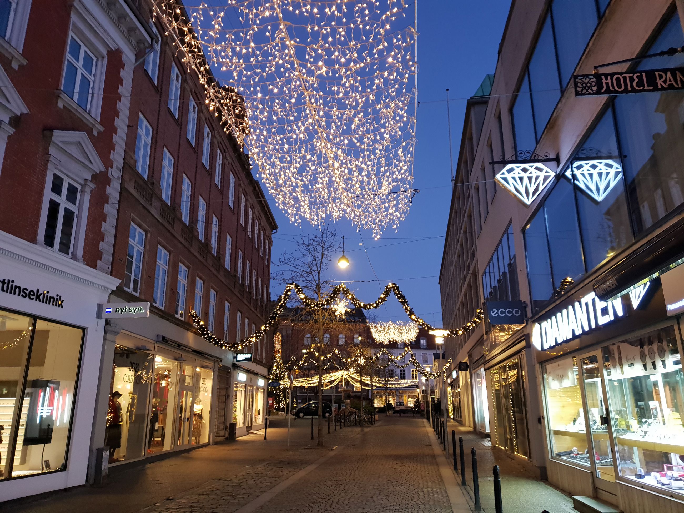 Juleudsmykning i Torvegade