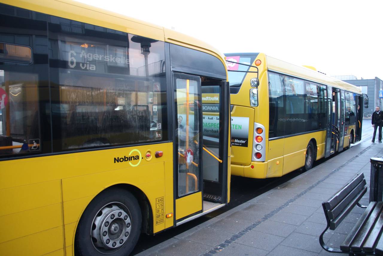 Gule lokalbusser i Randers Kommune.